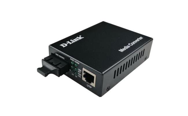 D-Link DMC-820SSC Twisted-pair to Single-mode fiber Smart Media Converter (20km)
